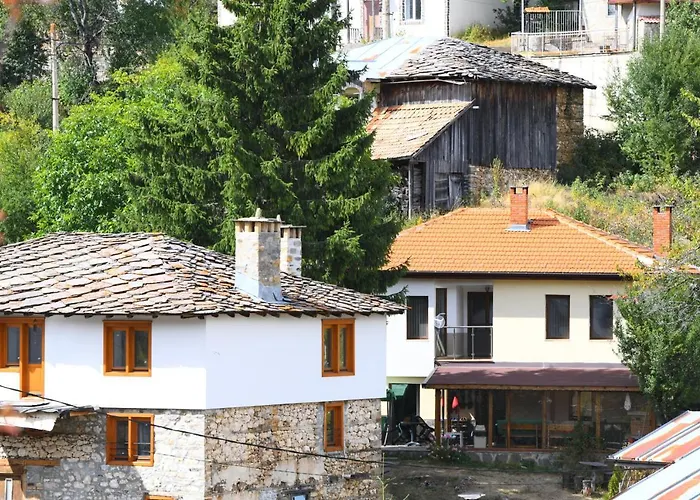 “ния” Смолян