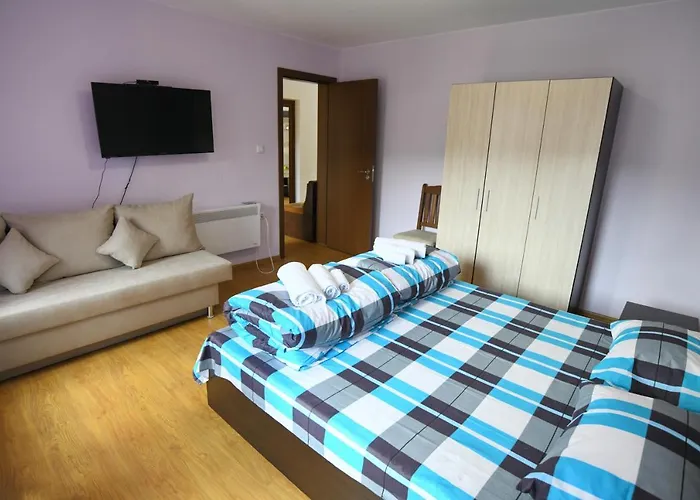 “ния” Prázdninový dům